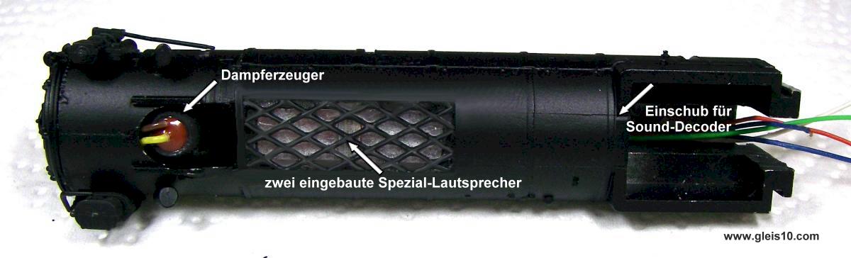 62013-bearbeiteter-Kessel-mit-Lautsprecher-und-Dampferzeuger